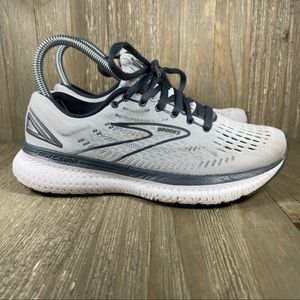 Brooks Womens Glycerin 19 1203431B085 Gray Running Shoes Sneakers Size 6 B.